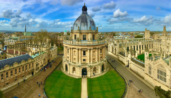 iconic view of oxford